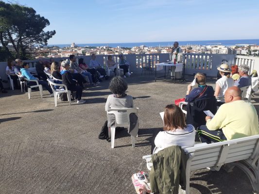 Celebrazione messa cosmica